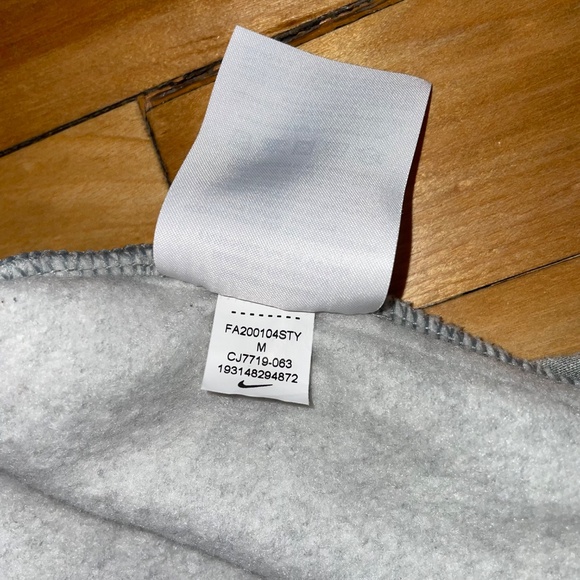 Nike Women's Sportswear Club Fleece Mid Rise Joggers Gray Heather Medium - Picture 5 of 12